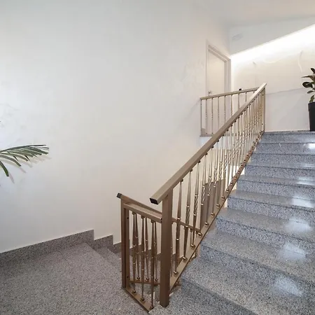 - A 4* Castrovillari