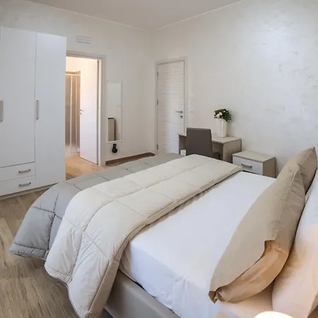 Bed & Breakfast - A